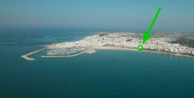 Apartamento Villa De Rota - Vista Mar, 135M2, Terraza, Sat Tv Y Mas Bagian luar foto
